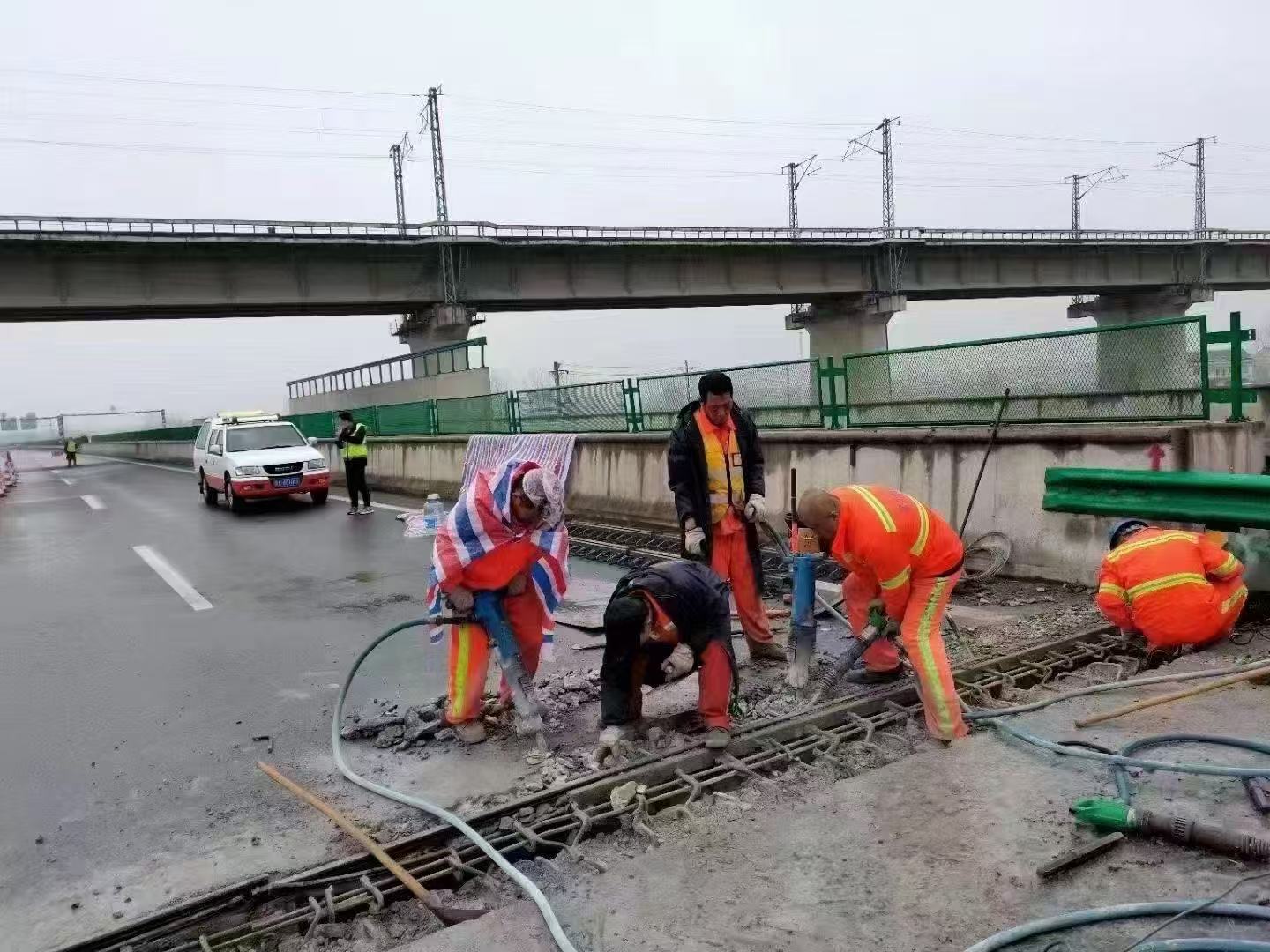 辽中桥梁伸缩缝抢修料